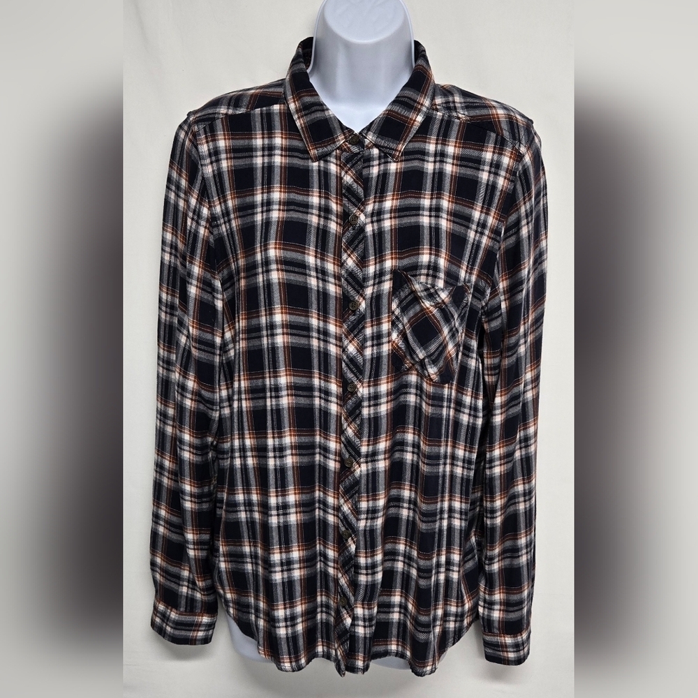 Universal Thread L Soft Flannel Button Down Plaid Long Sleeve Rayon